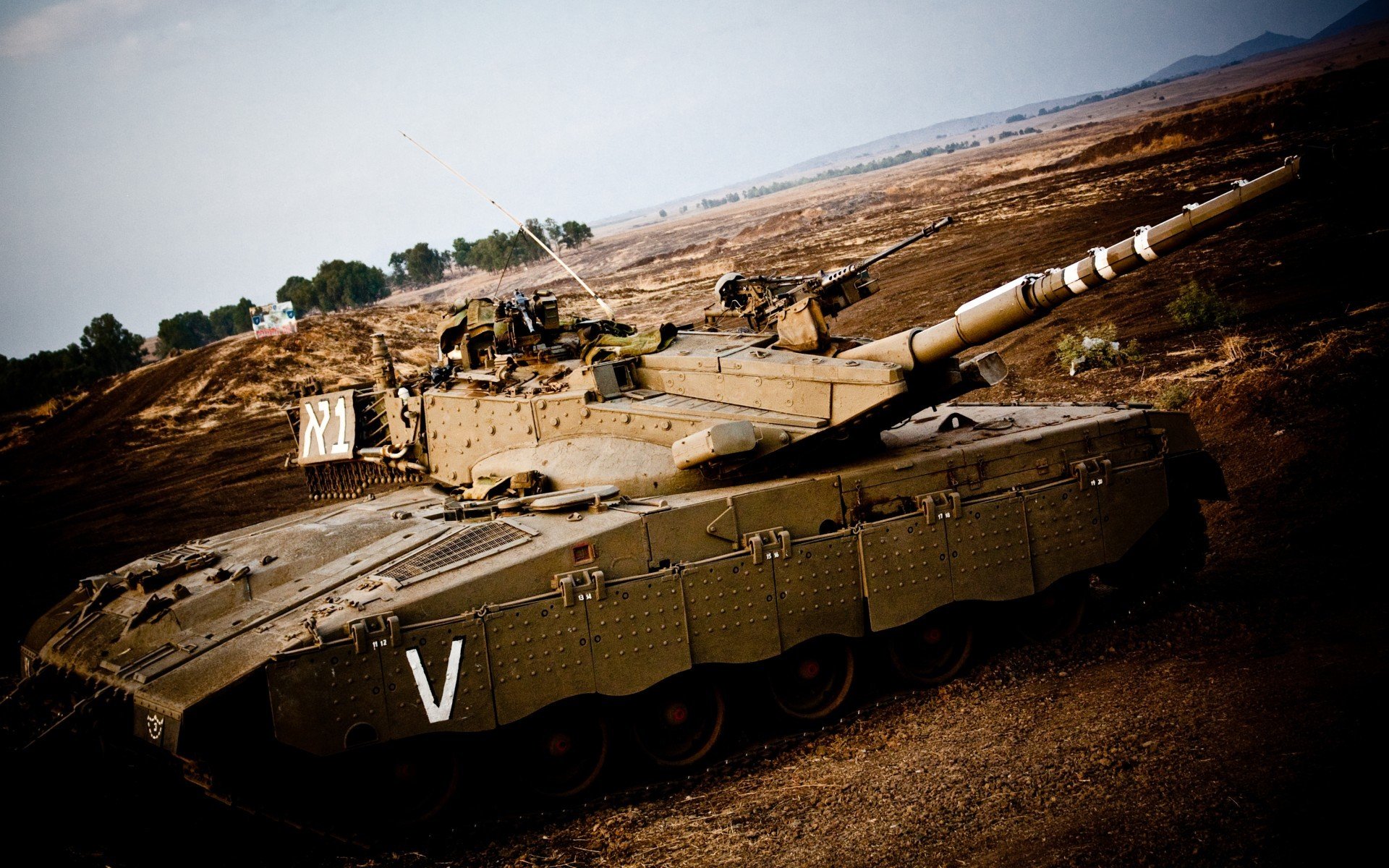 太阳不落，巨兽永生，当团队之光邂逅大场面核聚变