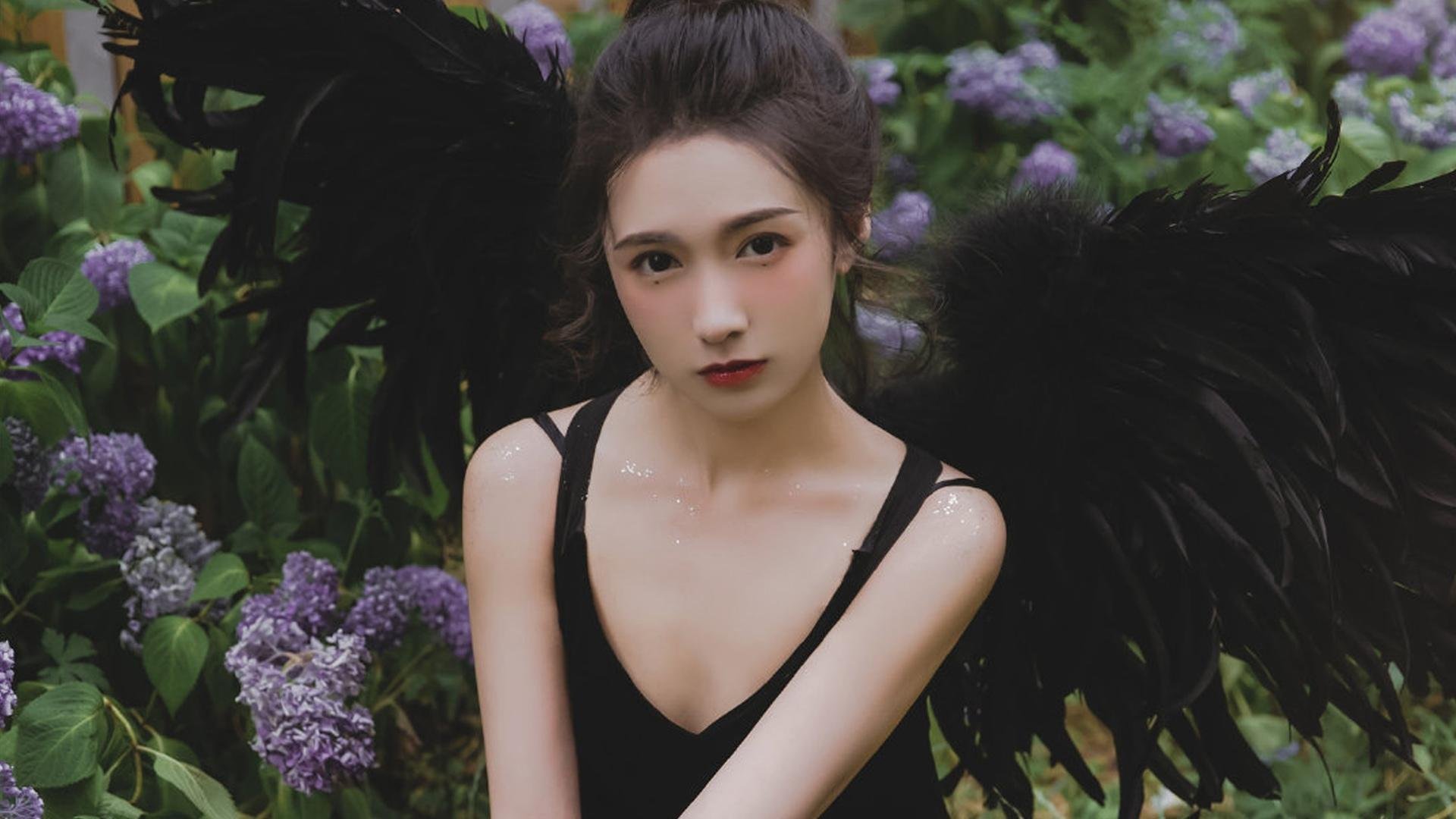 爱游戏娱乐-很有张力。我们先来构思一个能够抓住眼球的标题，然后围绕它展开一篇充满张力和画面感的文章